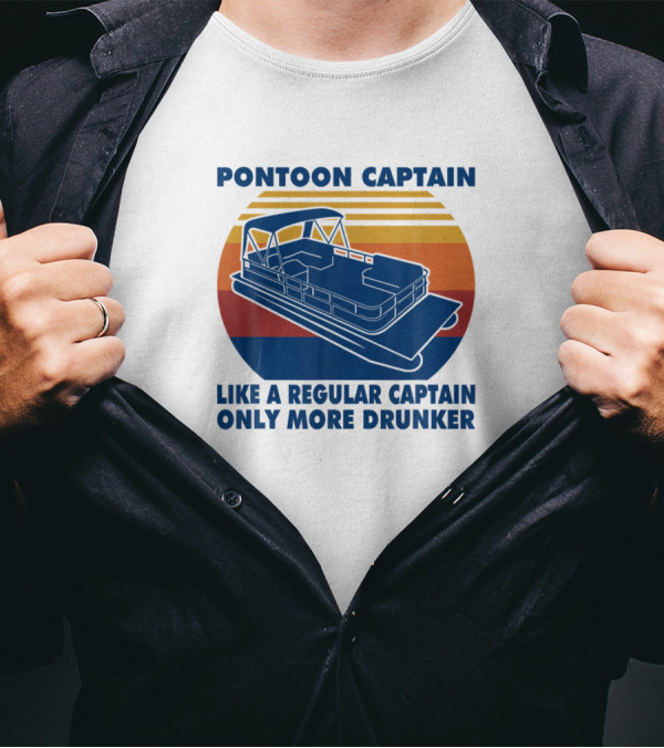 Pontoon Captain Like A Regular Captain Only More Drunker Vintage Sunset T-Shirt