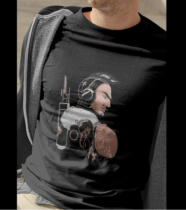 Programmer Robot Fan Futuristic Headphones Cyberpunk T-Shirt
