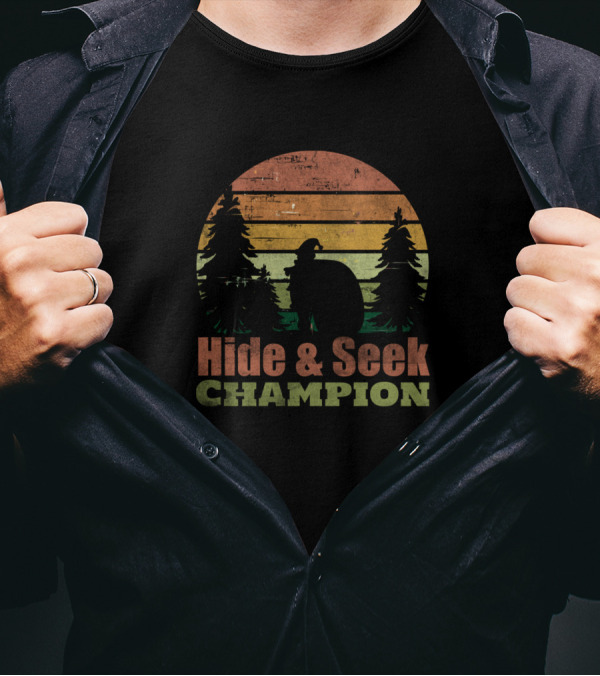 Santa Claus Hide And Seek Champion Retro Silhouette Forest Scene T-Shirt
