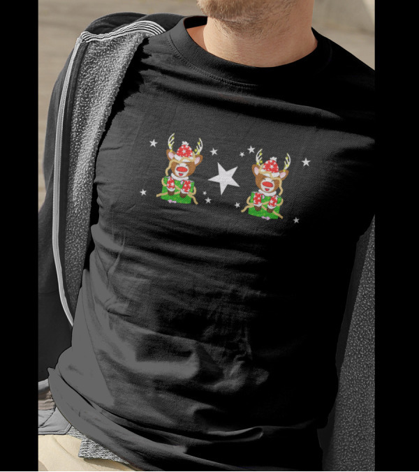 Kawaii Santa Rudolf In A Box With Starry Antler Characters And Festive Hats T-Shirt