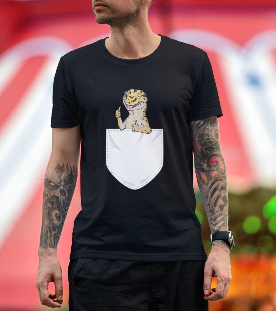 Pocket Leopard Gecko Thumbs Up T-Shirt