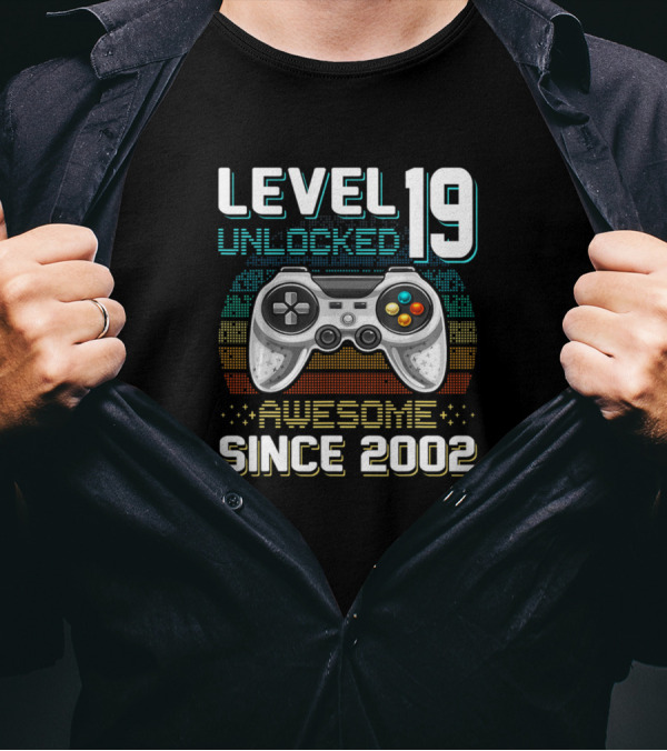 Level 19 Unlocked Awesome Since 2002 Video Game Controller T-Shirt