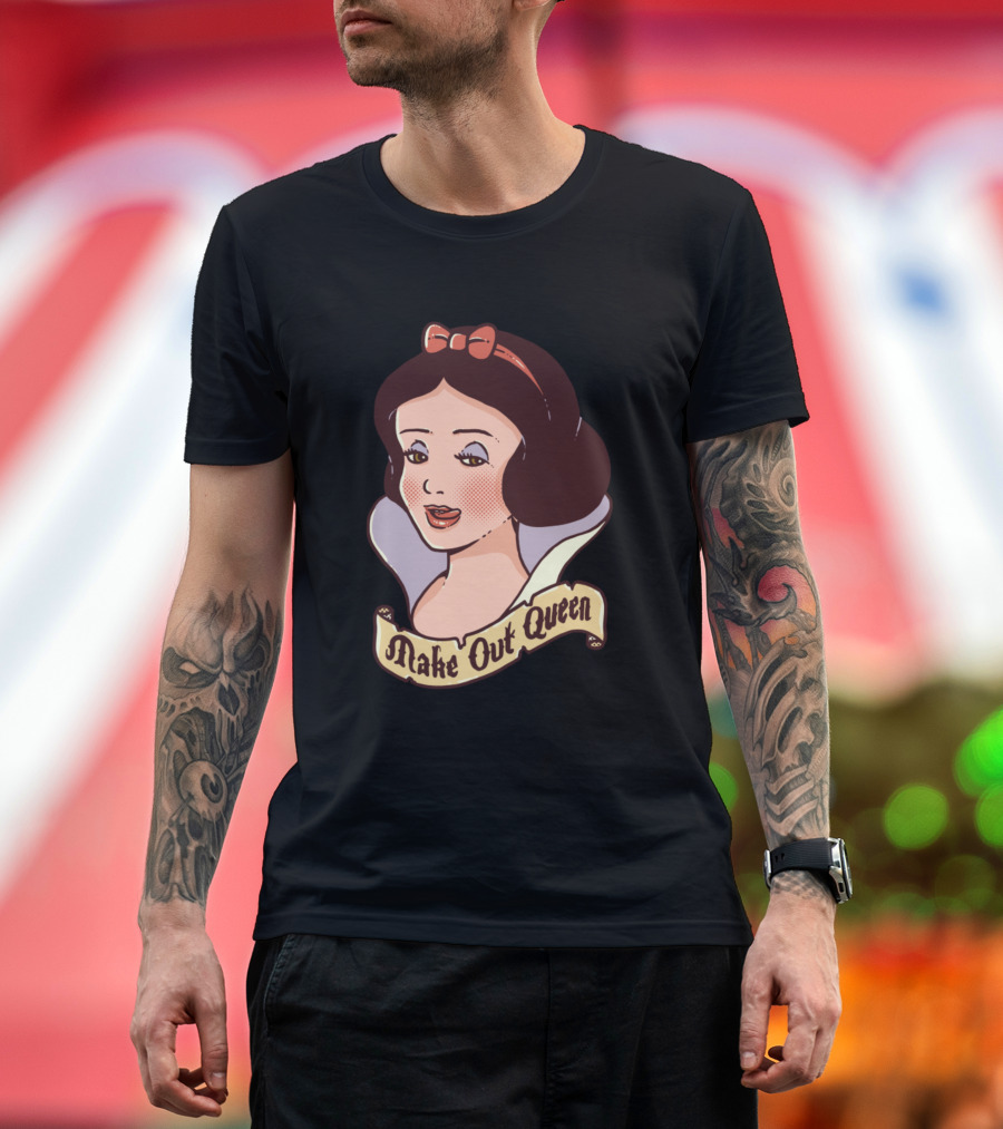 Make Out Queen Snow White T-Shirt