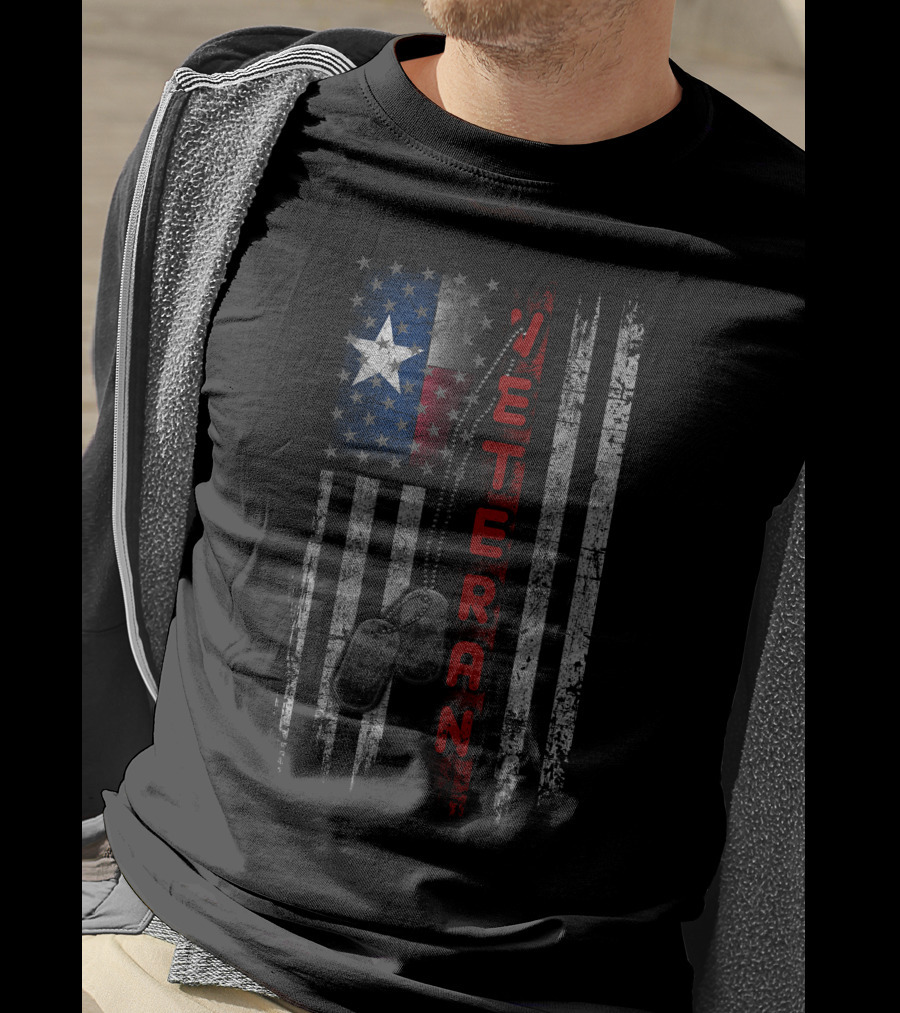 Texas Veteran American Flag Dog Tags T-Shirt