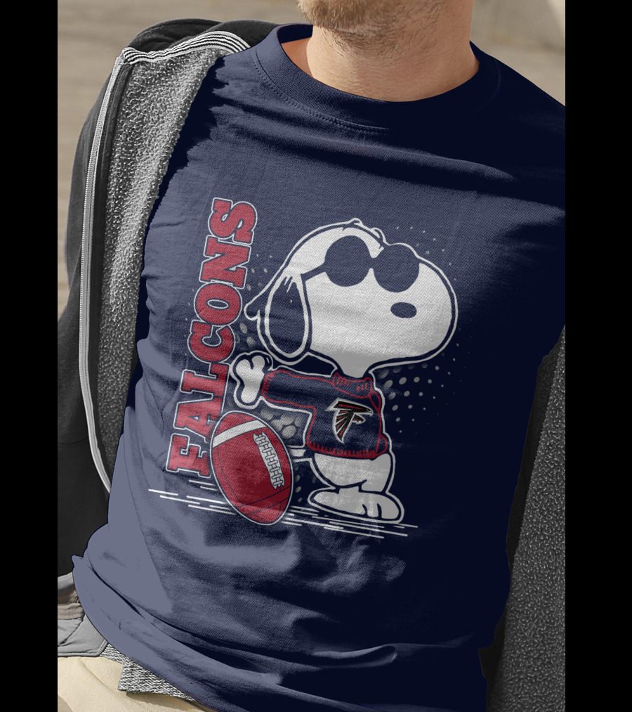 Atlanta Falcons Snoopy Football Falcons T-Shirt