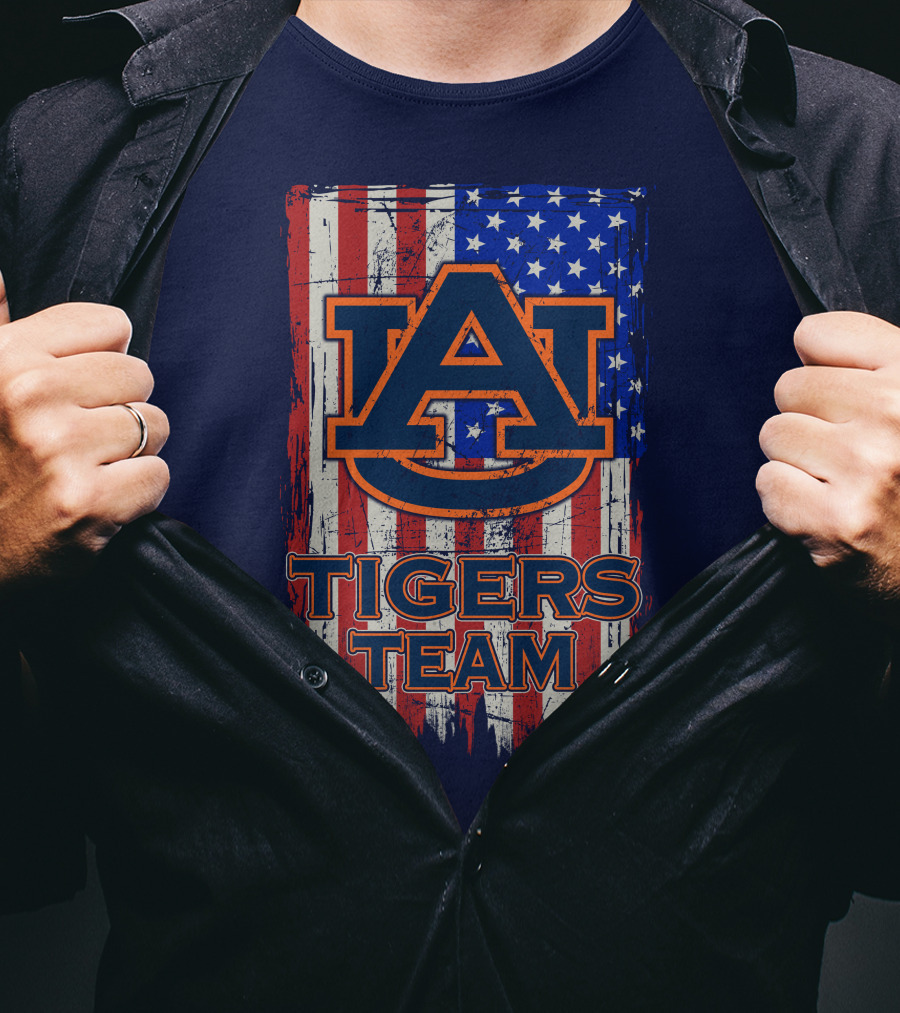 Auburn Tigers Team American Flag T-Shirt
