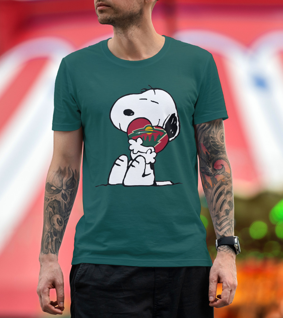 Snoopy Holding Minnesota Wild Heart T-Shirt
