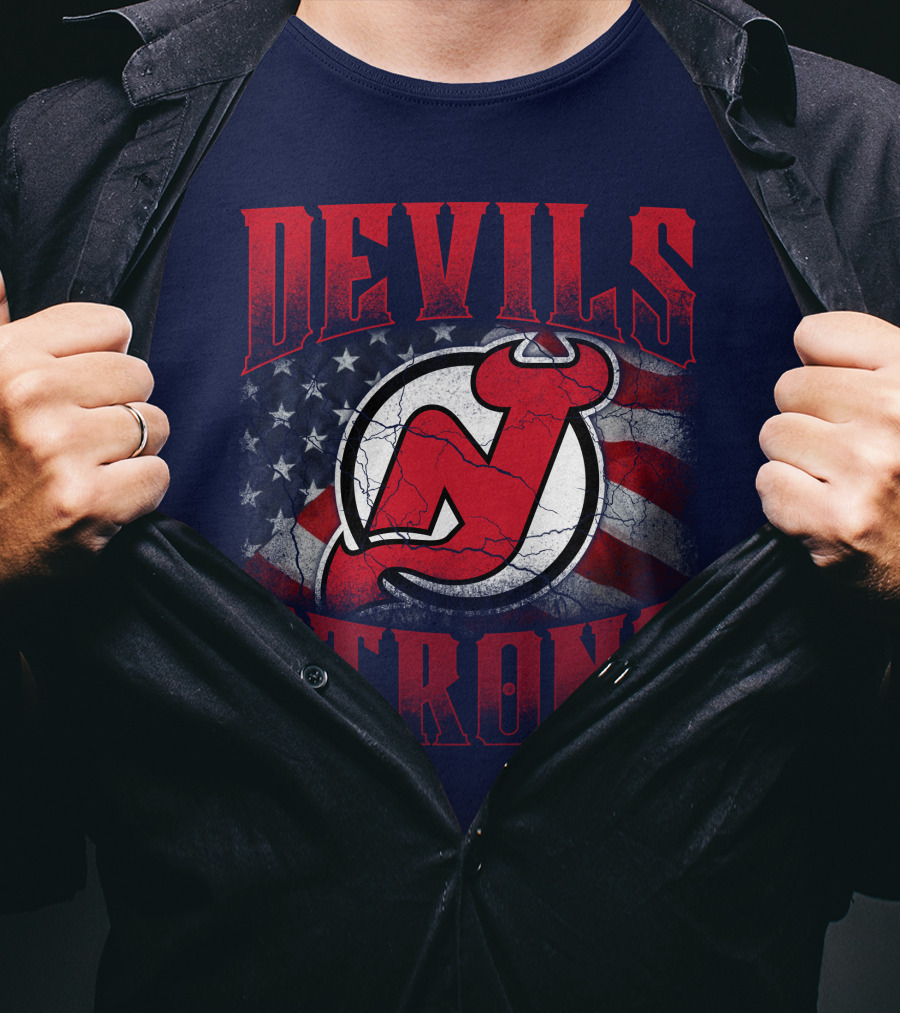 New Jersey Devils Strong Usa Flag T-Shirt