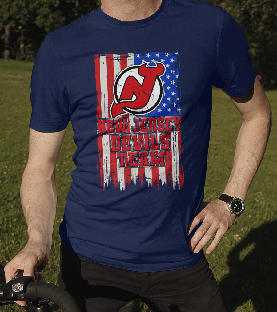 New Jersey Devils Team American Flag T-Shirt