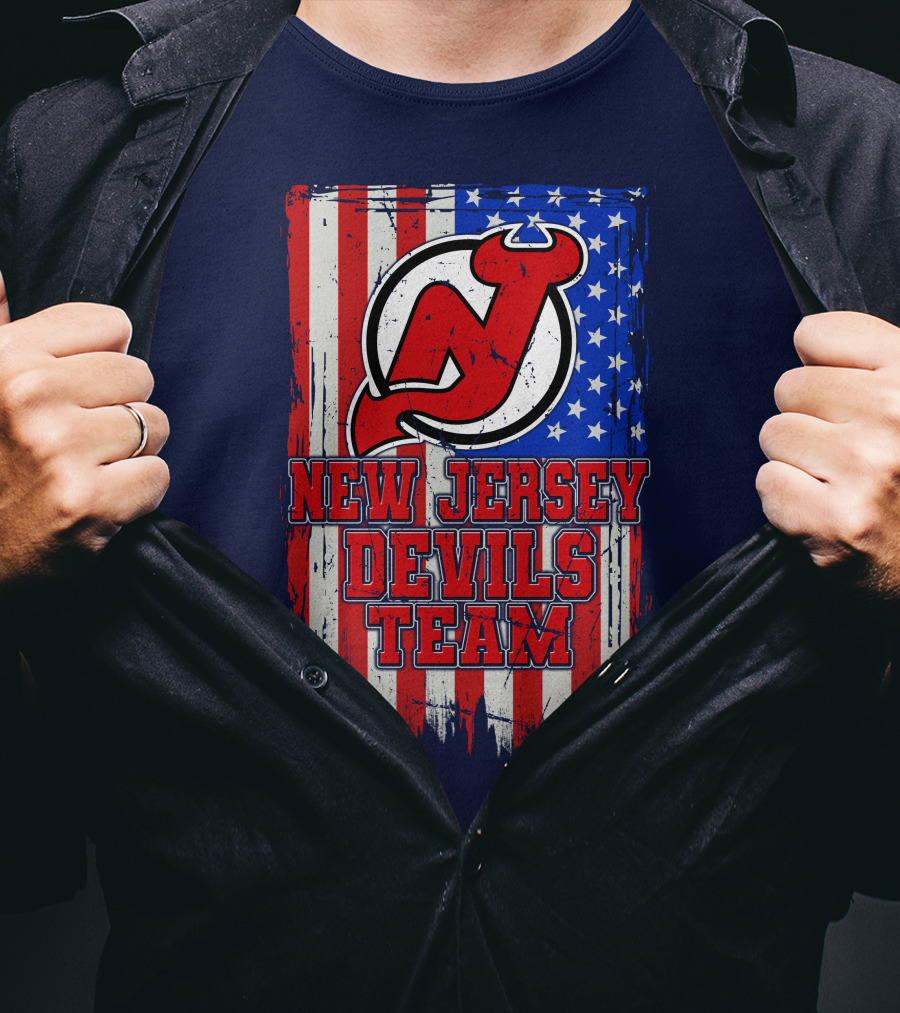 New Jersey Devils Team American Flag T-Shirt