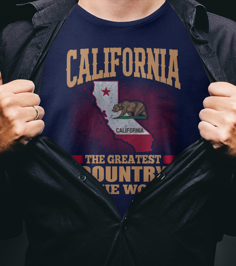 California The Greatest Country In The World Bear Flag Map T-Shirt
