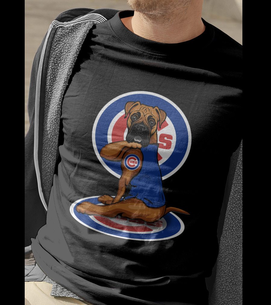 Chicago Cubs Boxer Dog With Logo Fan Gear T-Shirt