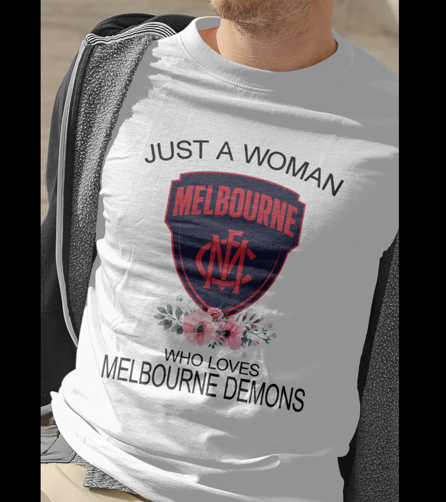 Just A Woman Who Loves Melbourne Demons Melbourne Cfc Logo Flower Decor T-Shirt