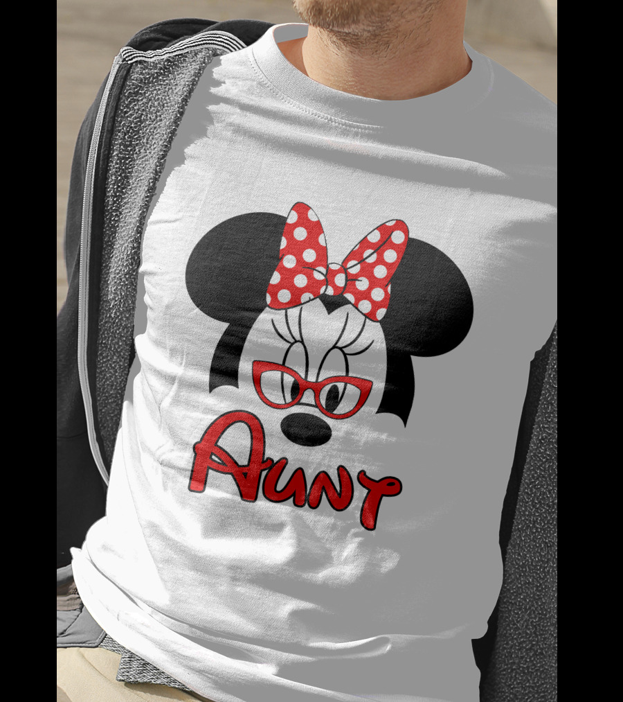 Minnie Mouse Aunt With Red Polka Dot Bow And Glasses T-Shirt