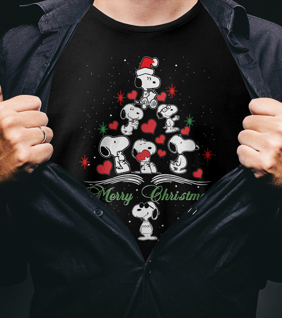 Merry Christmas Snoopy Tree Hearts T-Shirt