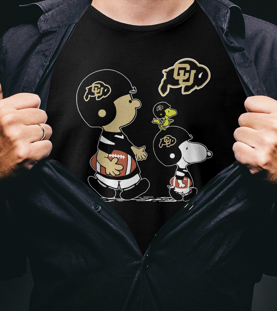 Colorado Buffaloes Charlie Brown Snoopy Football Peanuts Helmet Co T-Shirt