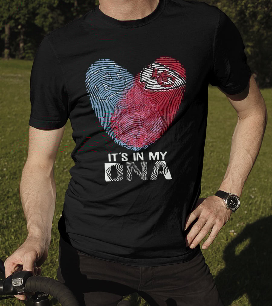 North Carolina Tar Heels Kansas City Chiefs It's In My Dna Fingerprint Heart T-Shirt