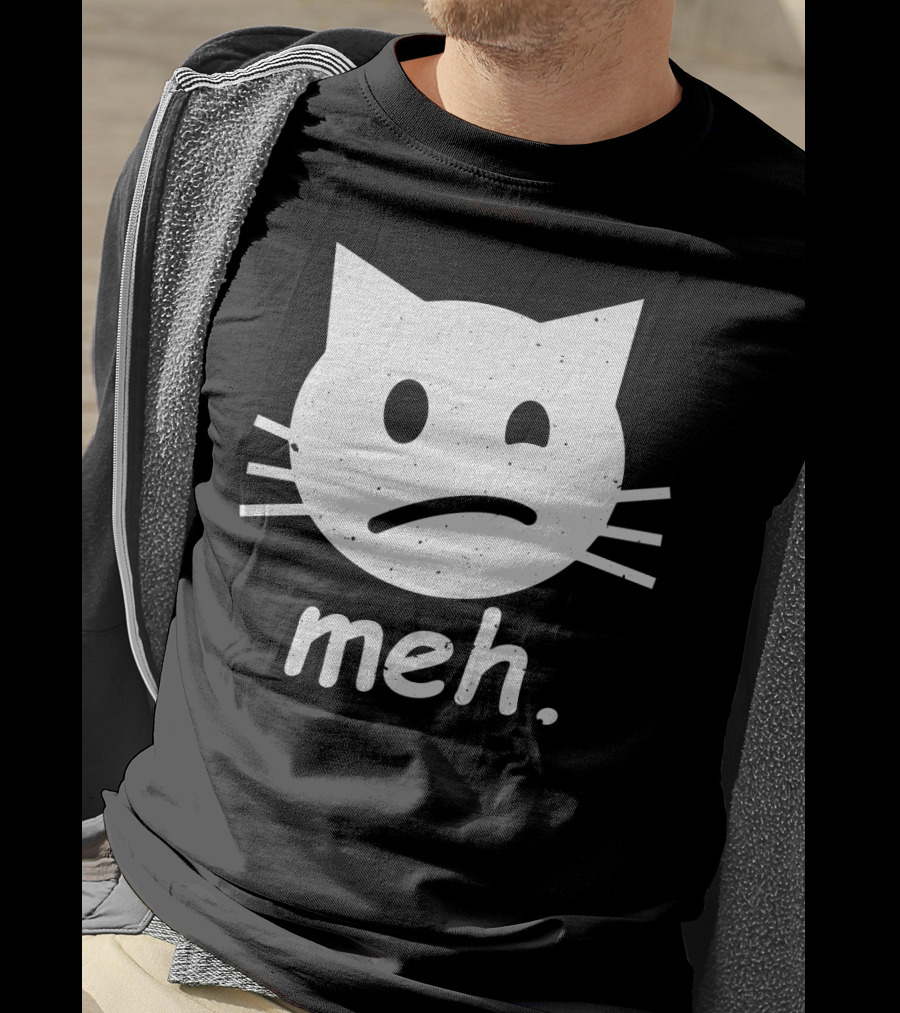 Meh Cat Face Halloween Humor T-Shirt