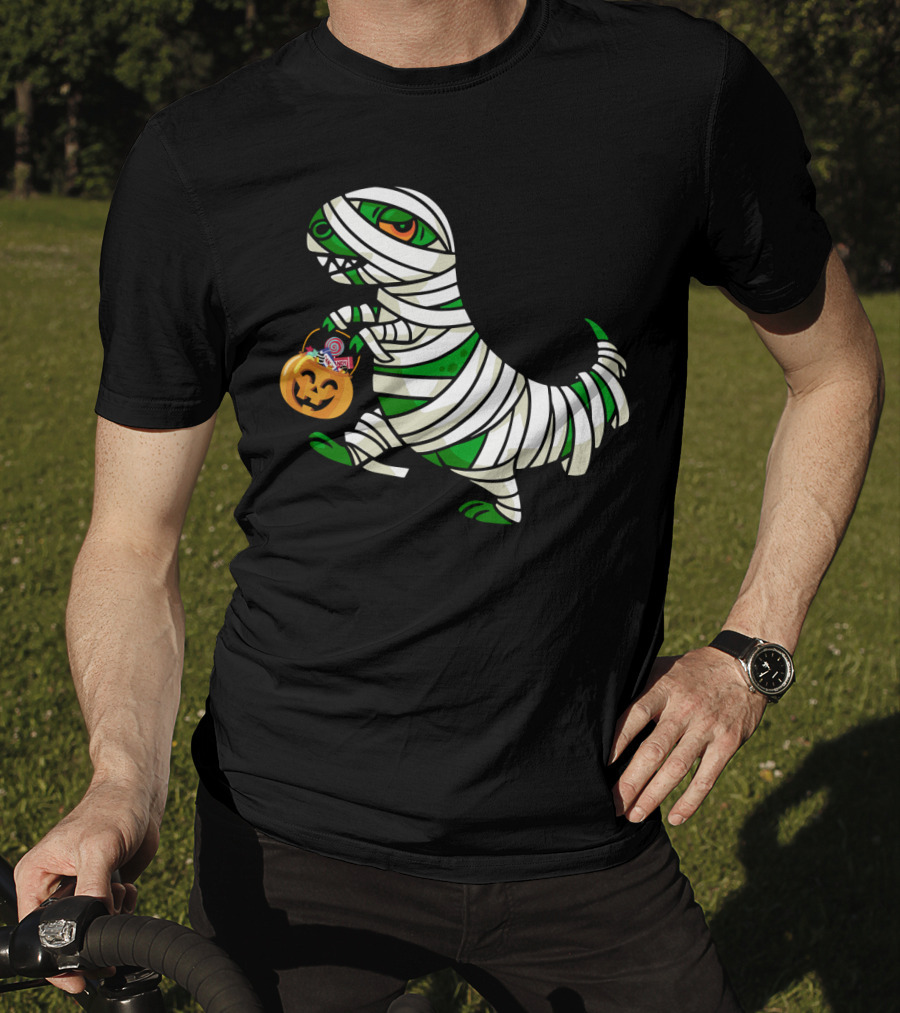 Mummy Dinosaur With Halloween Pumpkin And Candy Basket T-Shirt