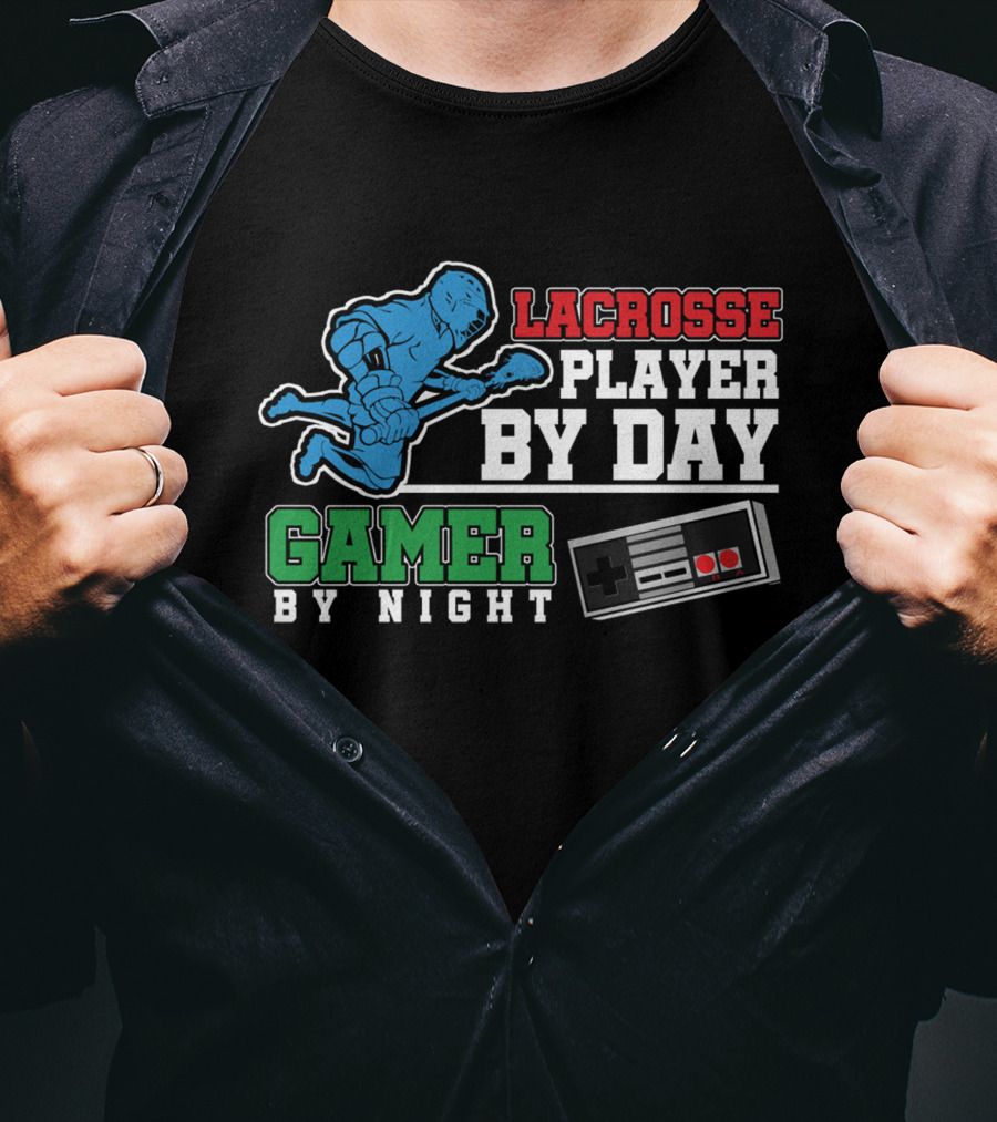Lacrosse Player By Day Gamer By Night Retro Controller T-Shirt