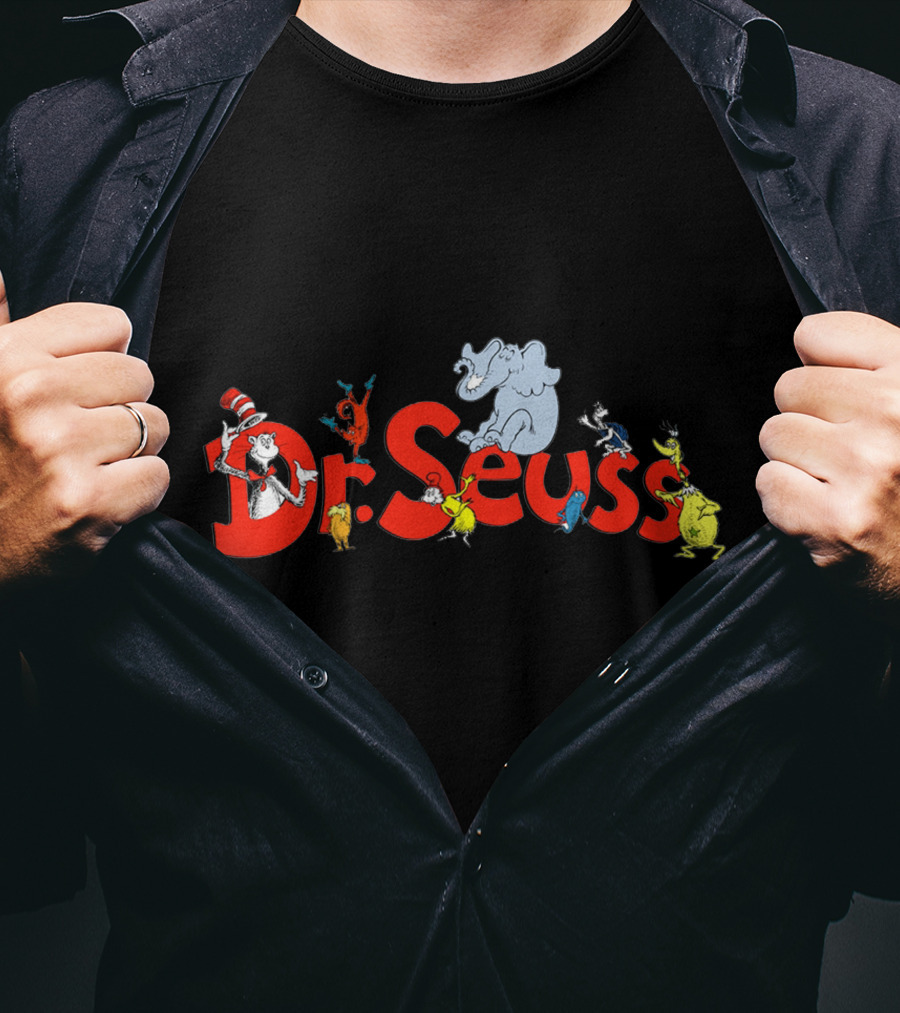 Dr Seuss Family Characters Comic Featuring Iconic Cat Elephant Bird Gildan T-Shirt