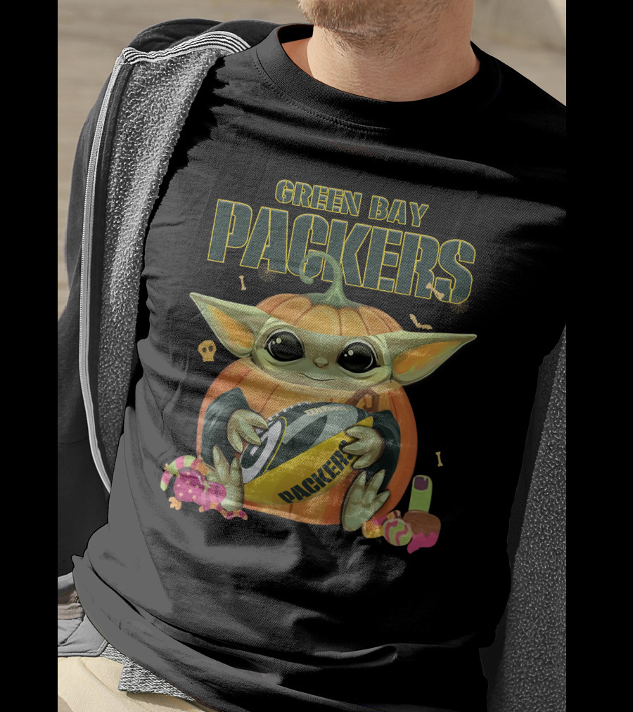 Green Bay Packers Halloween Baby Yoda Football T-Shirt