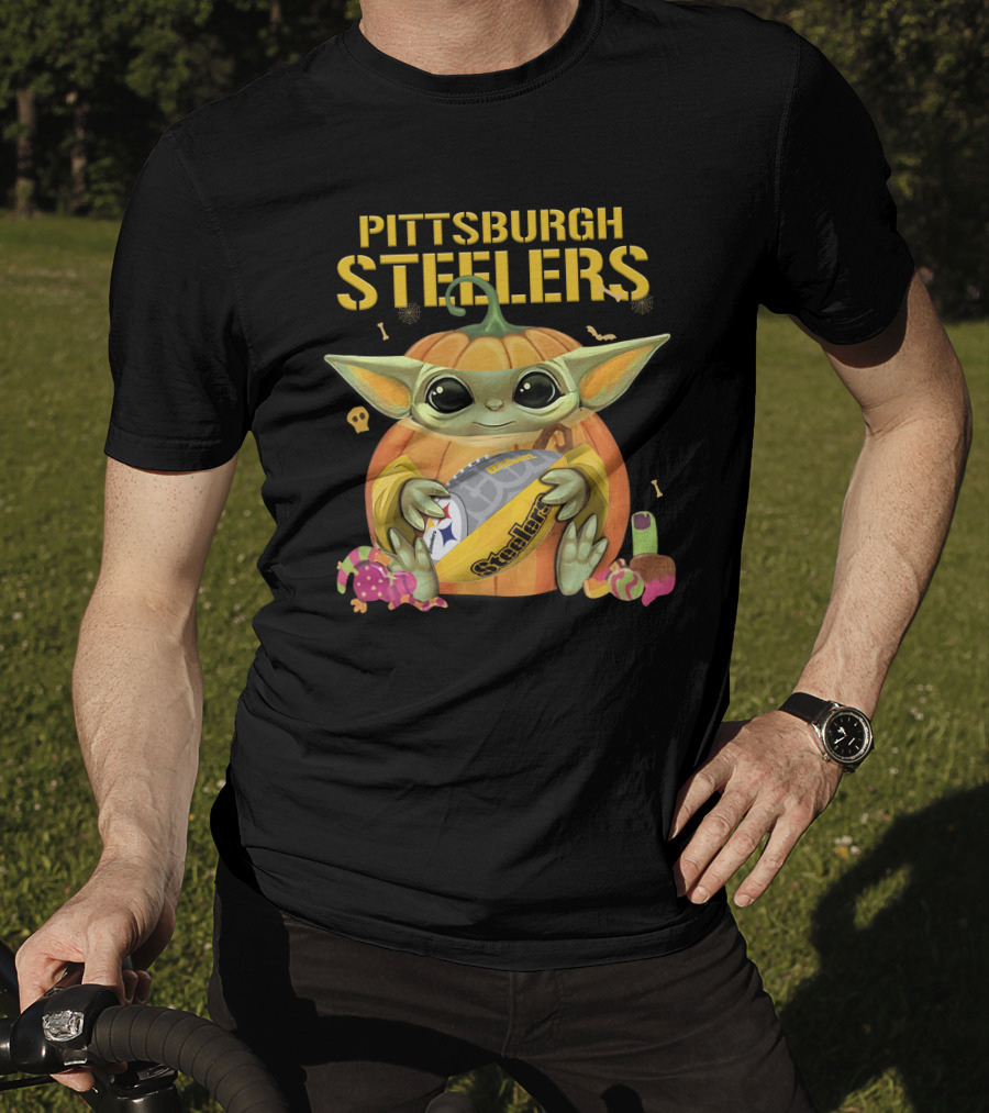 Pittsburgh Steelers Yoda Football Pumpkin Halloween Candy T-Shirt