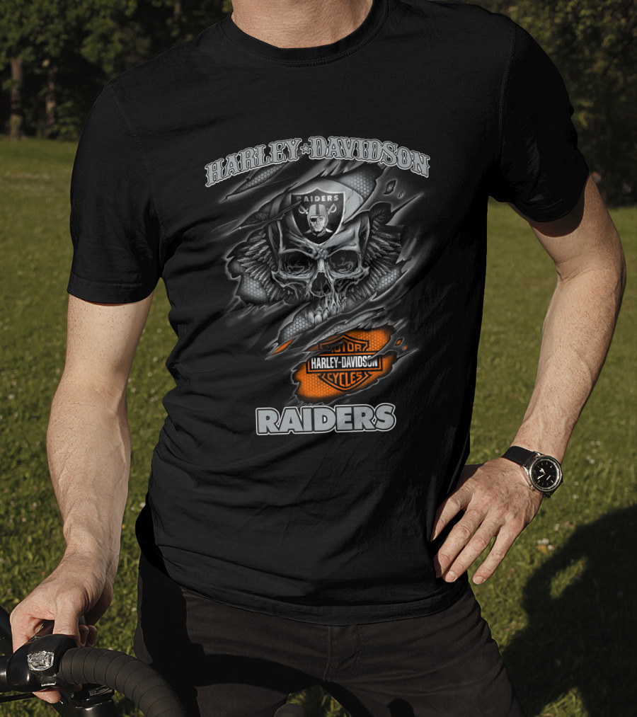 Harley Davidson Raiders Skull Graphic With Motor Cycles Logo Nfl 12.30 Las Vegas Raiders T-Shirt