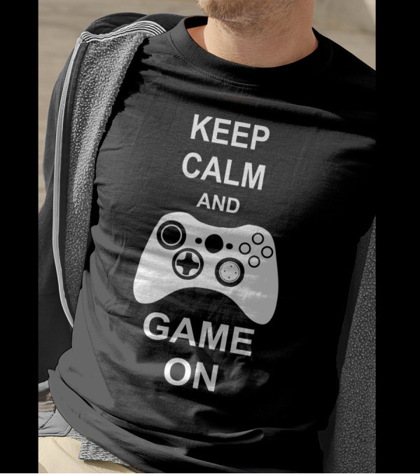 KEEP CALM AND GAME ON CONTROLLER T-Shirt