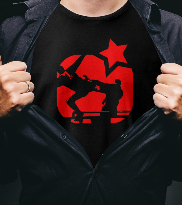 Eric Cantona Kungfu Manchester United Star Kick T-Shirt