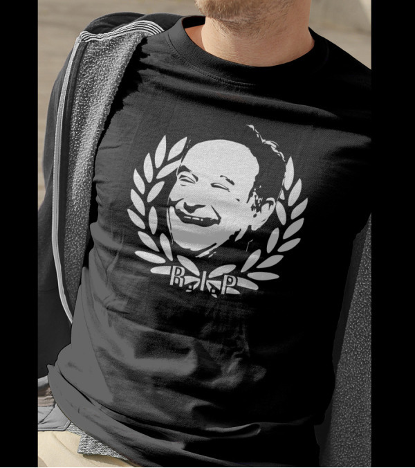 RIP Robin Memorial Laurel Wreath T-Shirt