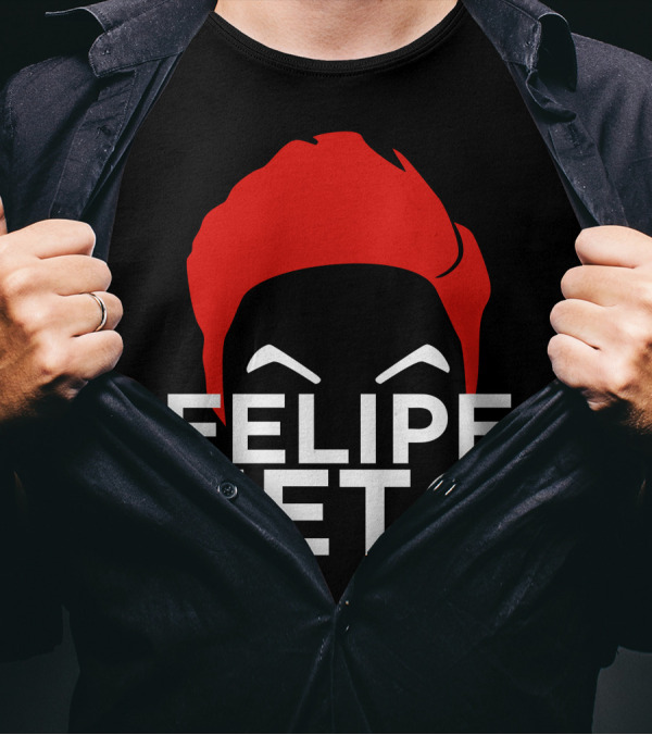 Felipe Neto Red Hair Bold Expression T-Shirt