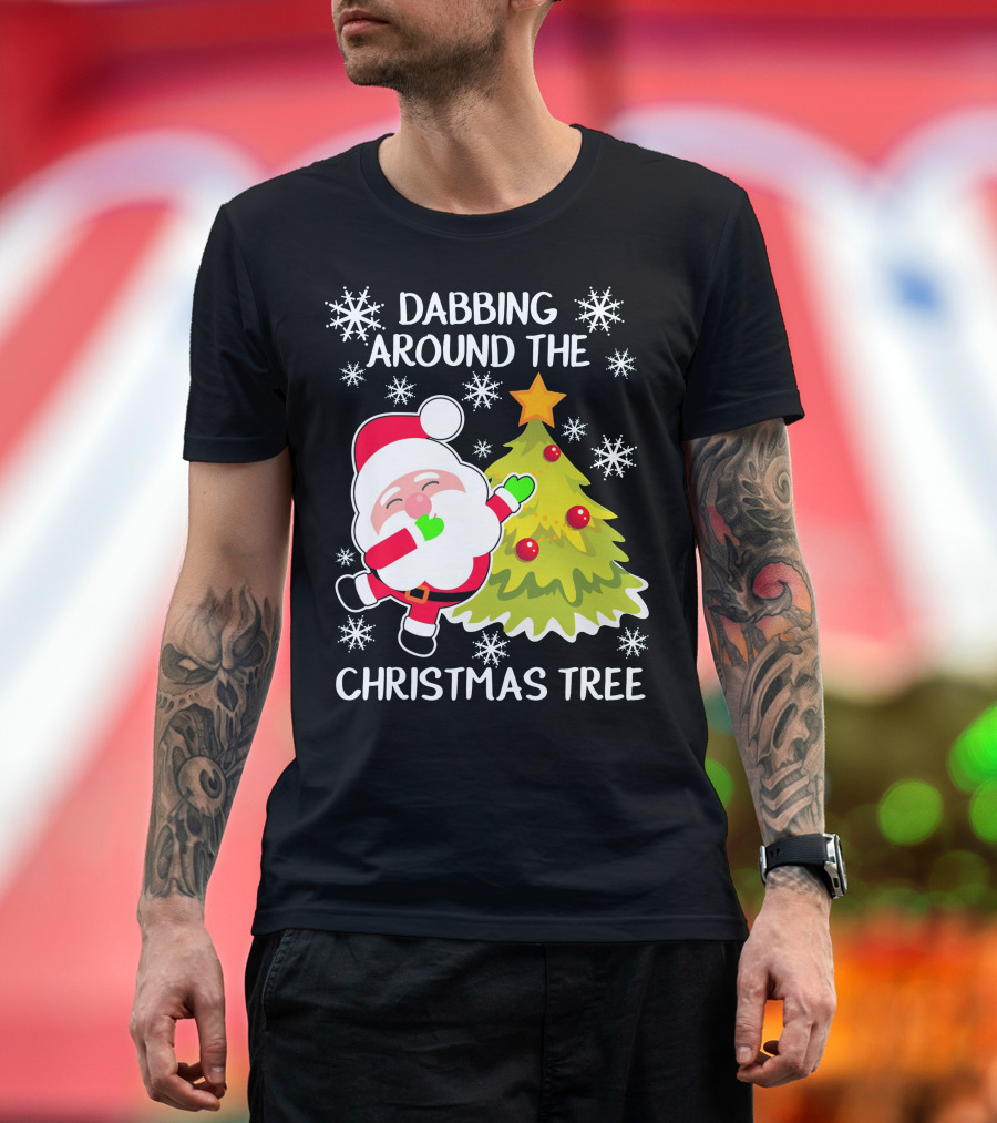 Dabbing Santa Claus Around the Christmas Tree with Snowflakes T-Shirt