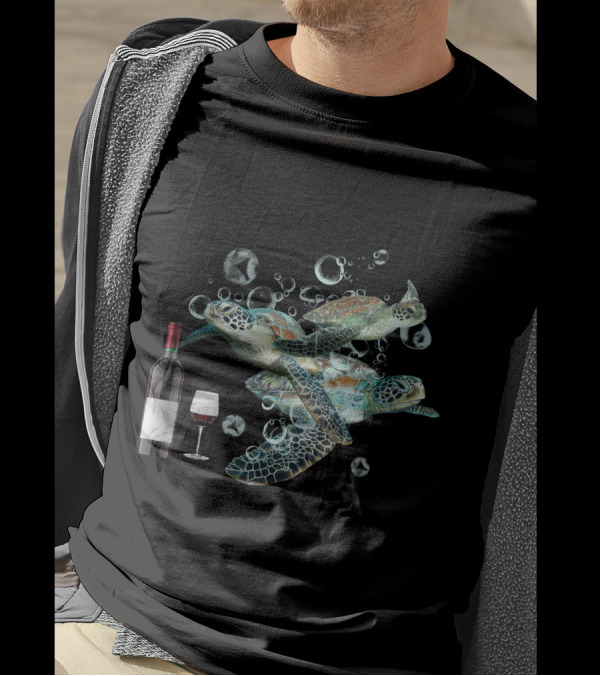 A Woman Cannot Survive On Wine Alone She Also Needs Turtles Wine Bottle Glass Ocean Bubbles T-Shirt