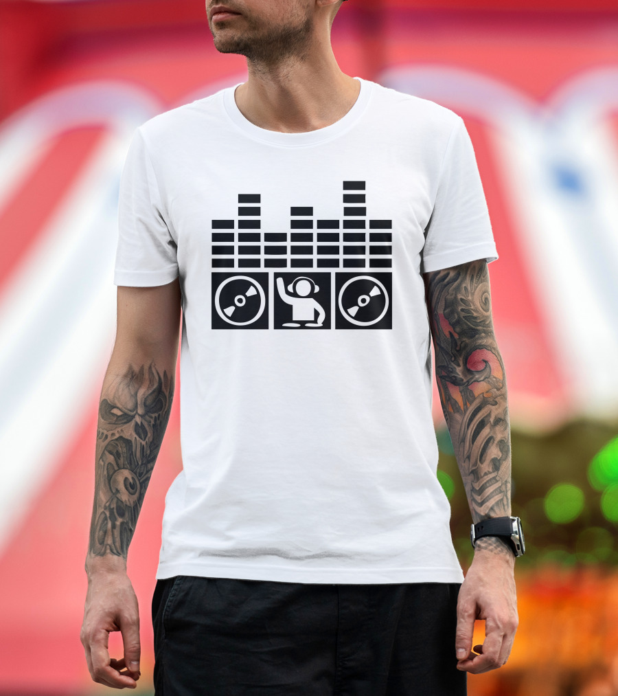 Equalizer DJ Vinyls Music Icon with Vinyl Records and DJ Headphones T-Shirt