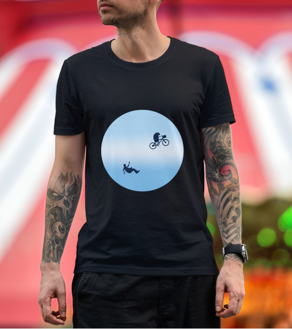 Premium T-Shirt: Elliot Bike Silhouette Goodbye Iconic Scene T-Shirt Elliot Bike Silhouette Goodbye Iconic Scene T-Shirt