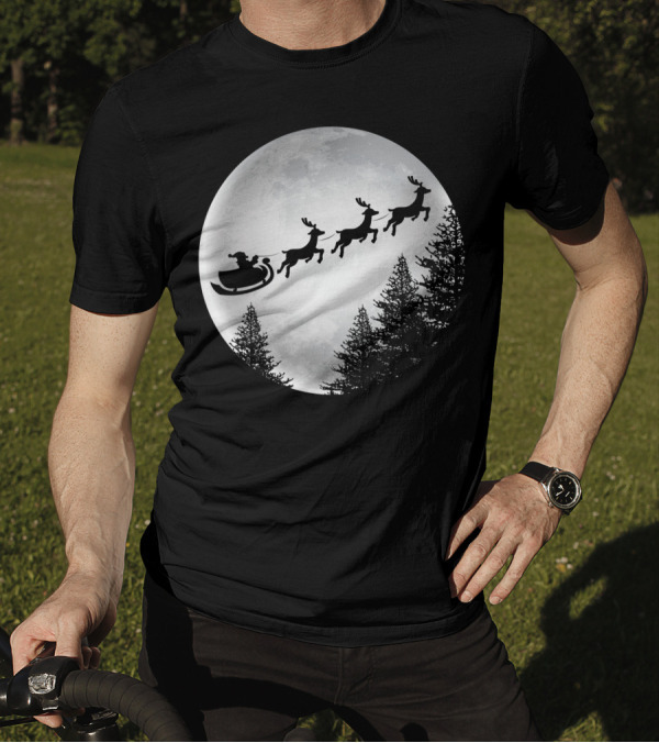 I Want To Believe In Santa Flying To The Moon And Back T-Shirt