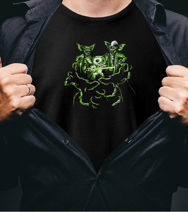 Return Of The Mogwai Alien Gremlins Playing Retro Console T-Shirt
