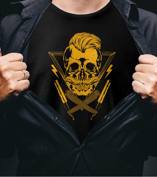 Razor And Beard The Barber Skull With Crossed Straight Razors And Lightning Bolts T-Shirt