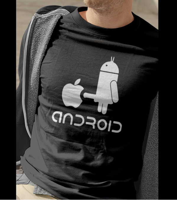 Android Robot Eating Apple T-Shirt