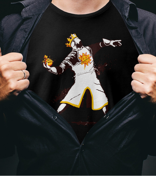 Monty Python Holy Grail Knight With Sun Emblem And Crown T-Shirt