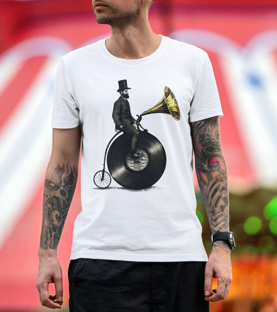 Clasic Music Man on Vintage Phonograph Bicycle with Top Hat and Vinyl Record Wheel T-Shirt