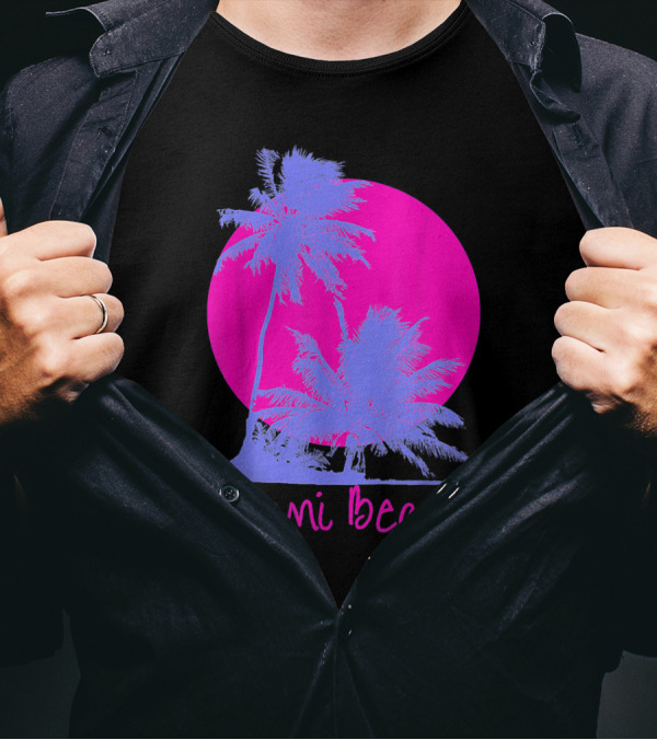 Miami Beach Palm Trees Against Vibrant Pink Sunset Summer Souvenir T-Shirt