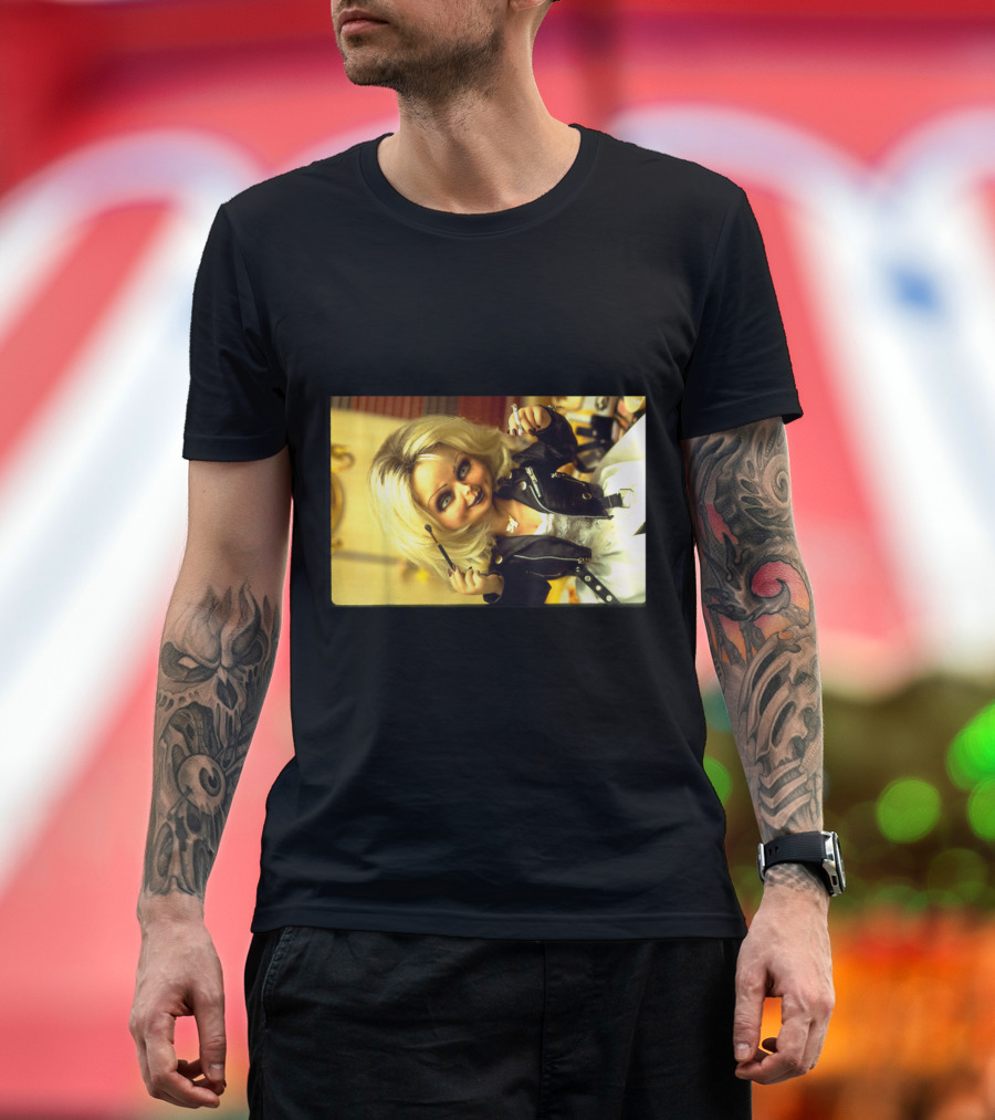 Bride of Chucky Tiffany Makeup Scene Iconic Horror Character Image T-Shirt
