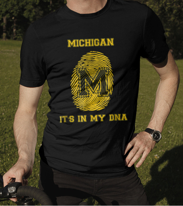MICHIGAN MI It's In My DNA University Font Fingerprint T-Shirt