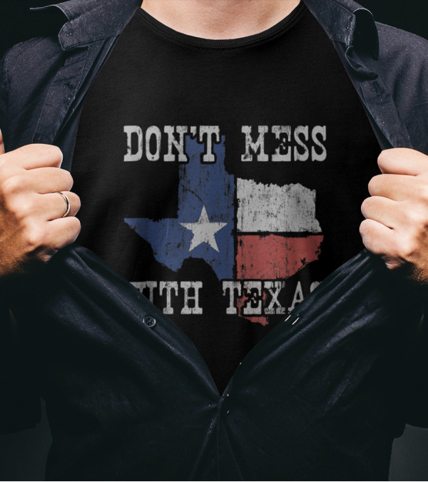 Don't Mess With Texas Vintage Lone Star State Flag T-Shirt
