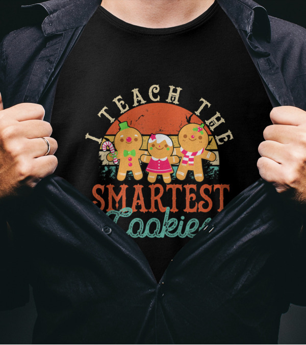I Teach The Smartest Cookies Vintage Gingerbread Teacher T-Shirt