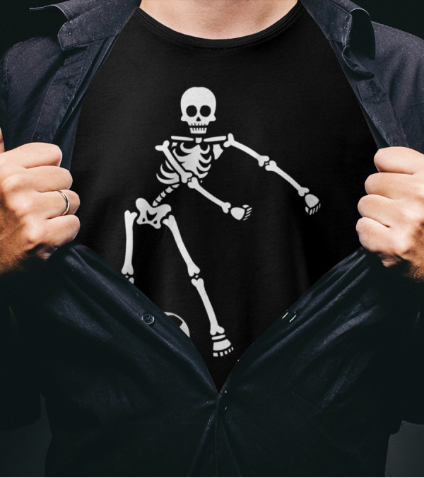 Flossing Skeleton Soccer Dance With Ball T-Shirt