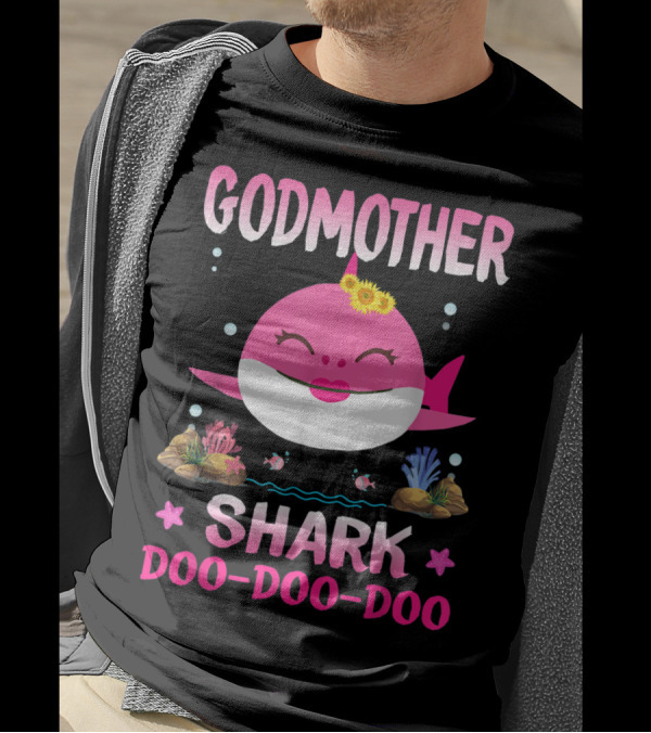Godmother Shark Doo Doo Doo Pink Cartoon Family Matching T-Shirt