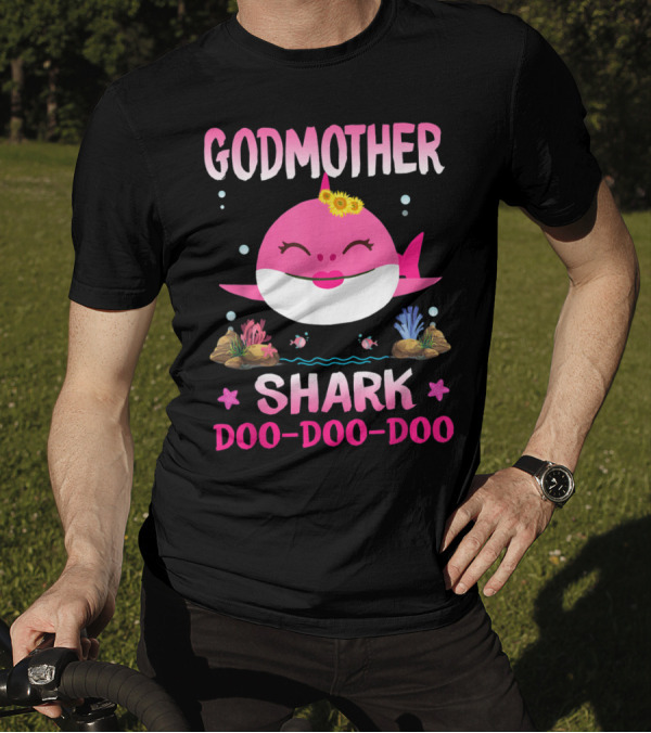 Godmother Shark Doo Doo Doo Pink Cartoon Family Matching T-Shirt